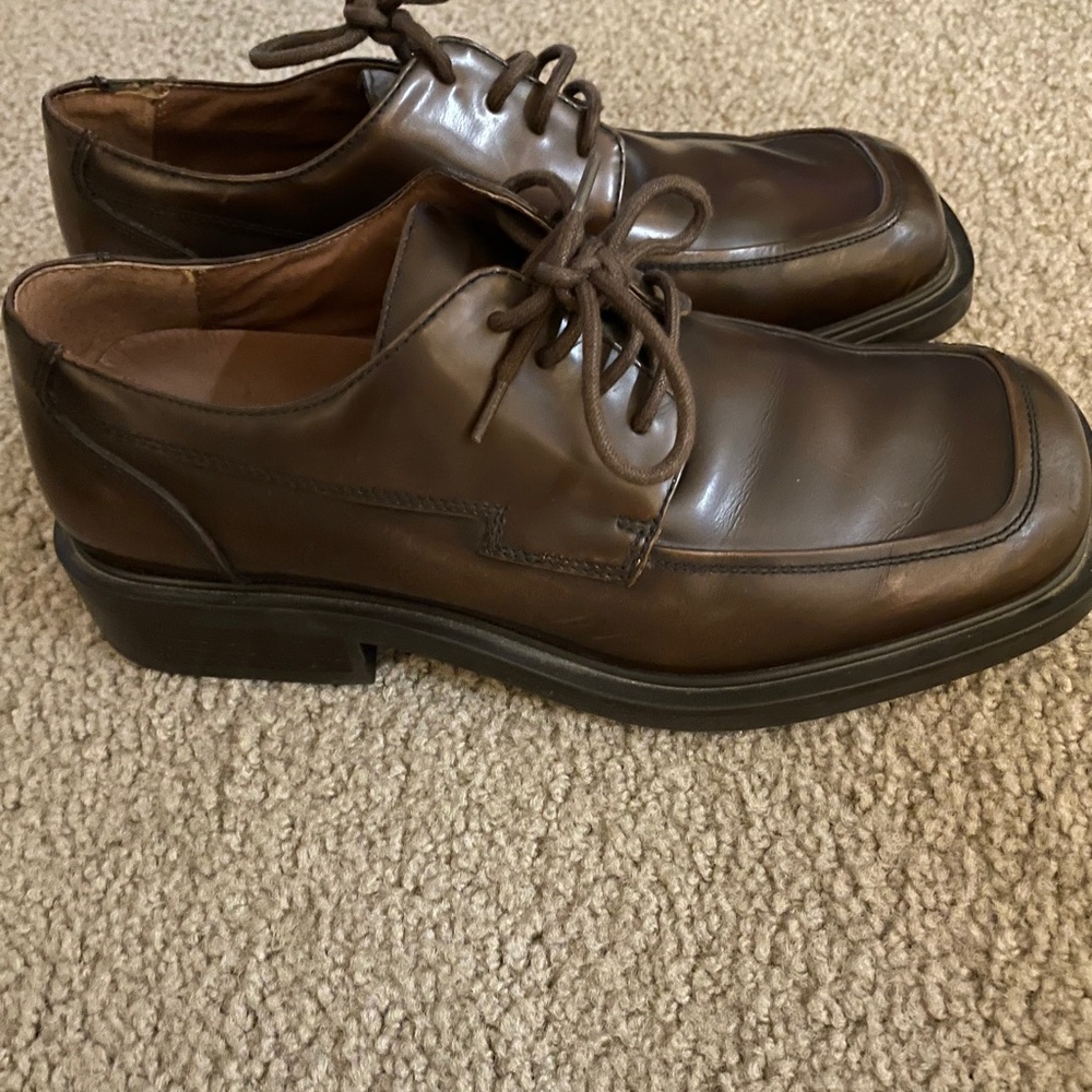 Kenneth Cole dress shoes